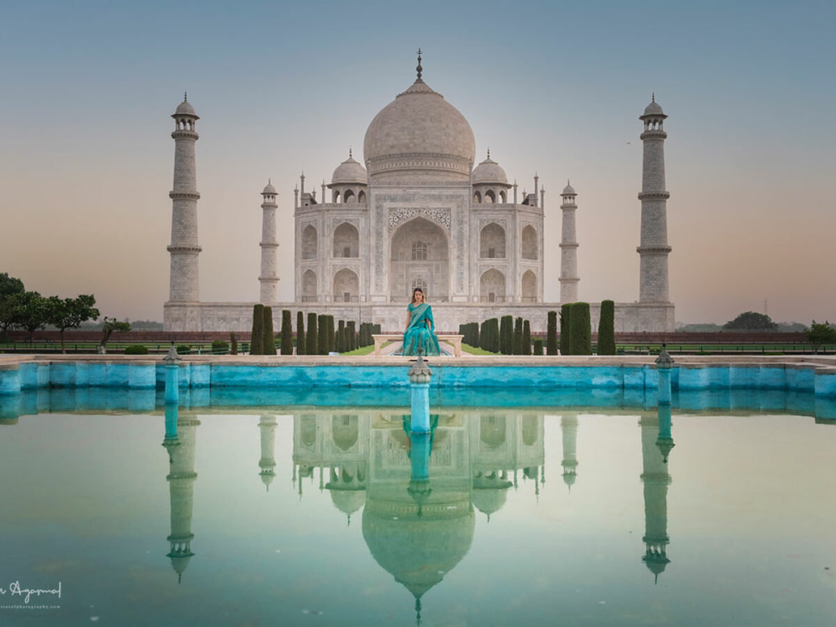 Indian Boy in front of the Taj Mahal in Agra India - PixaHive